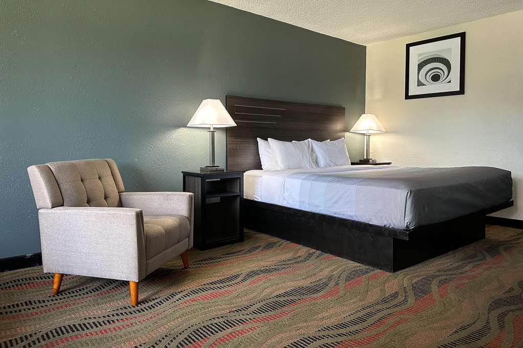 Quality Inn & Suites Santee Oda fotoğraf