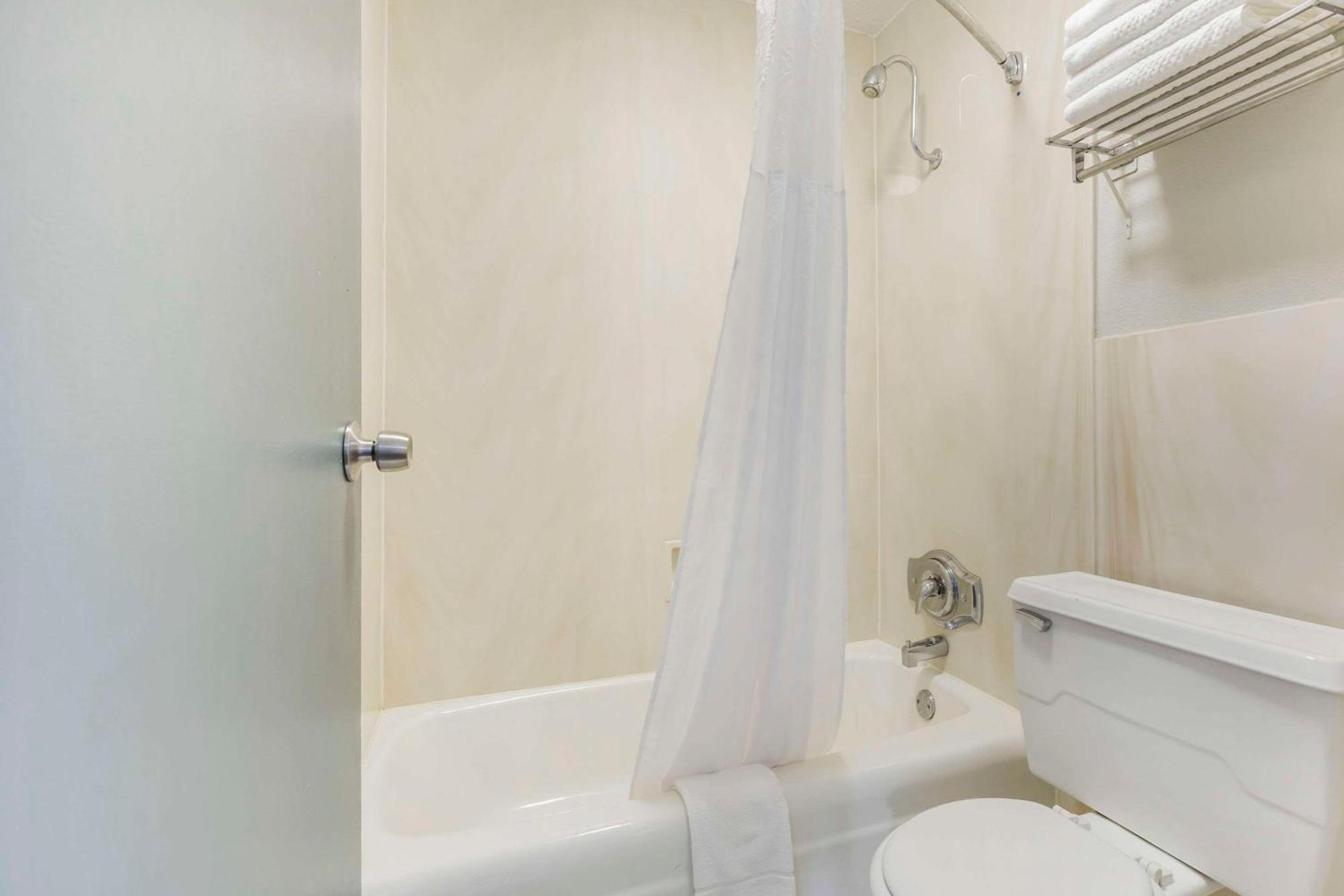 Quality Inn & Suites Santee Dış mekan fotoğraf